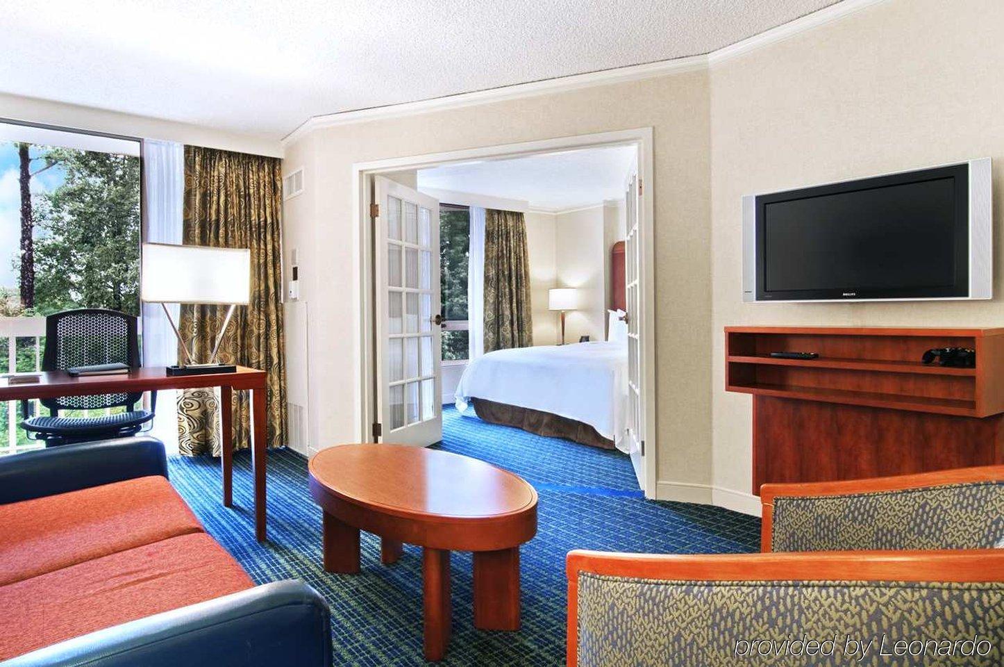 ฮิลตัน สวีท แอตแลนตา-เพอริมิเตอร์ Hotel แซนดีสปริงส์ ภายนอก รูปภาพ